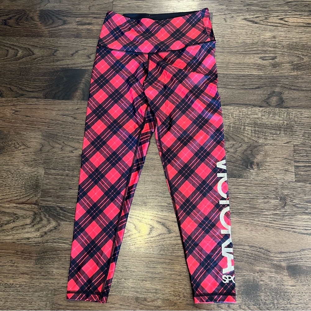 Victoria’s Secret Sport High Rise Red Black Plaid‎ Legging Medium Limited Ed